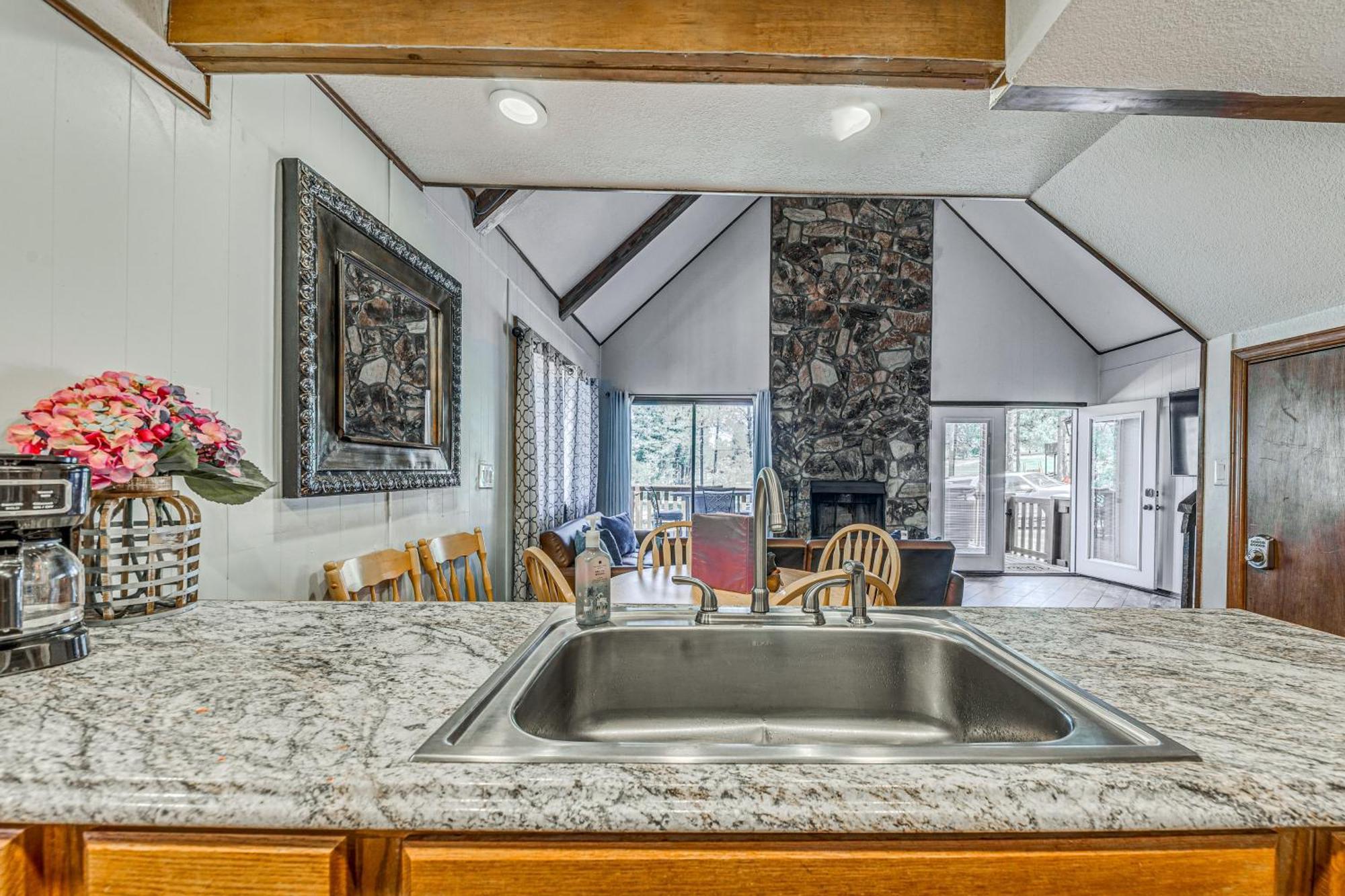 Ruidoso Family Cabin, Short Walk To Downtown! Esterno foto